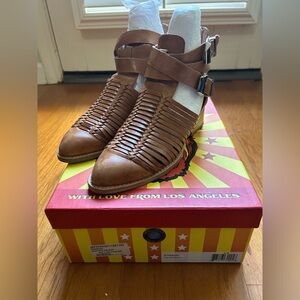 Jeffrey Campbell Stinson - Size 6
